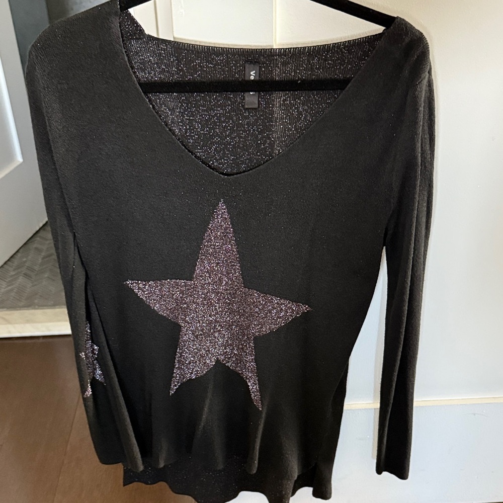Elegant Black Star Long Sleeve Women's Top